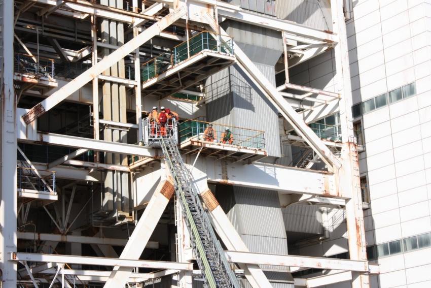 071119負傷者救出訓練1