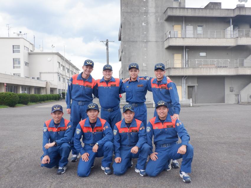 隊員集合写真